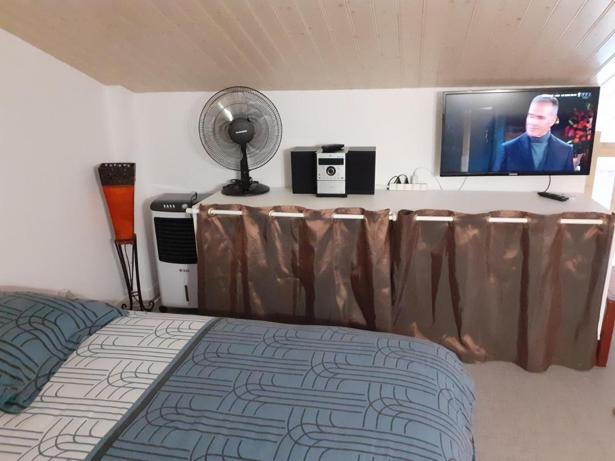 Les Sens Du Veillon Apartment *