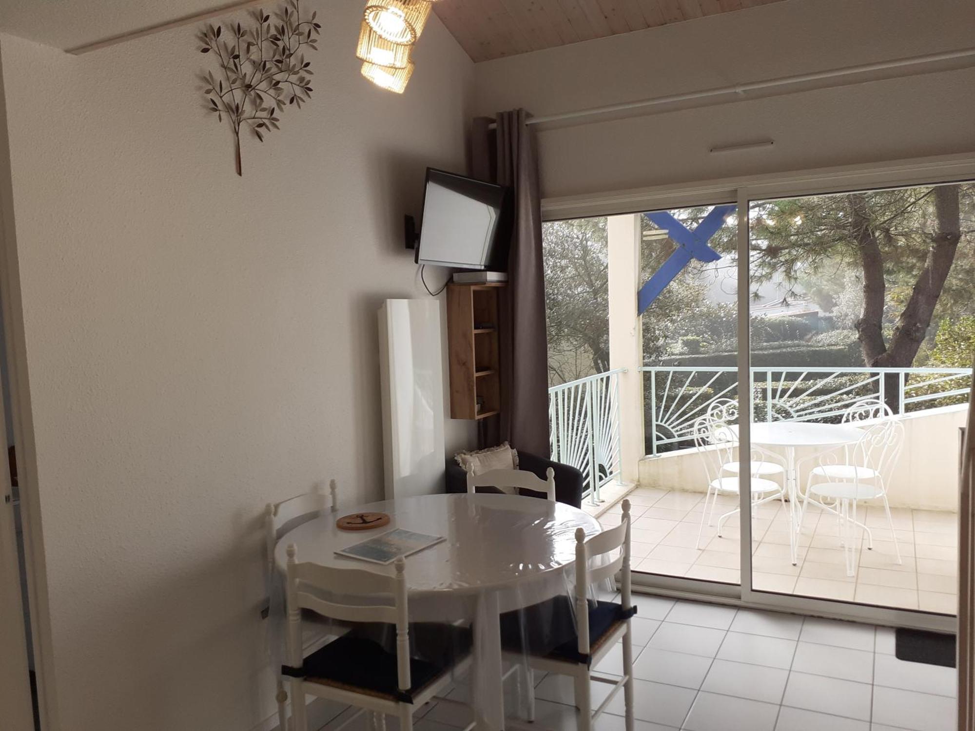 Apartment Les Sens Du Veillon